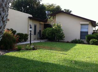 4133 Lakewood Blvd, Naples, FL 34112
