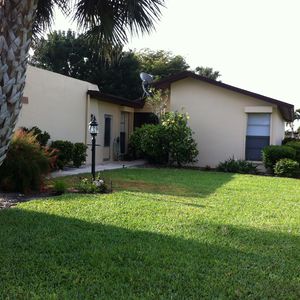 4133 Lakewood Blvd, Naples, FL, 34112