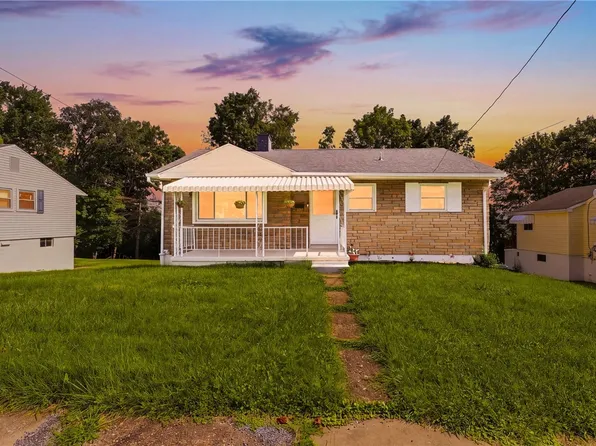 300 Sherwood Dr, Johnstown, PA 15905