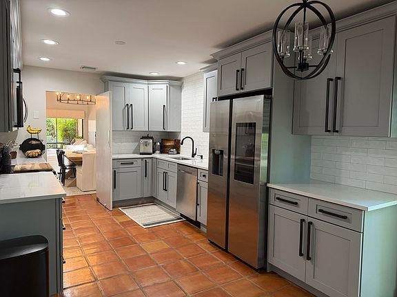 3rd image of 23283 Water Cir