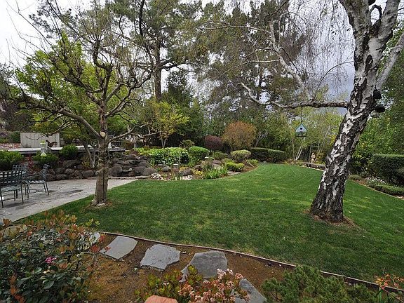 2nd image of 26335 Esperanza Dr