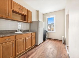 1011 39th St FLOOR 2, Brooklyn, NY 11219