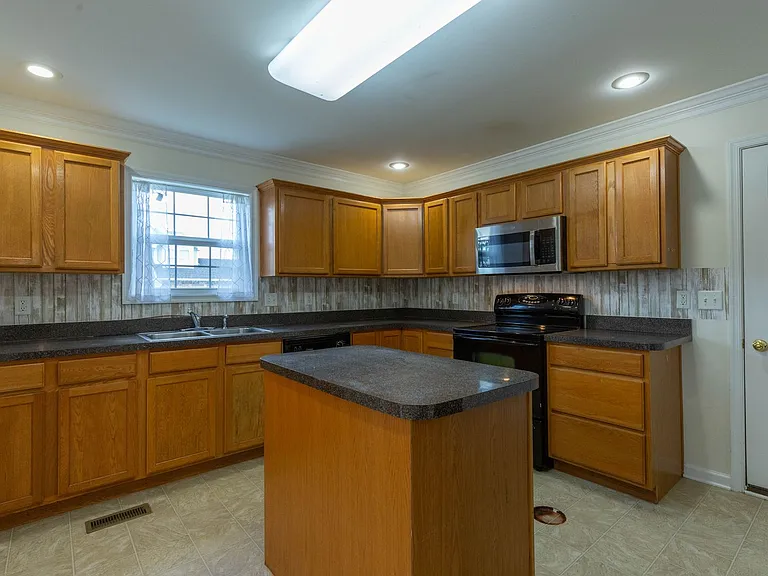 59 Stork Ln — Photo 9