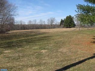 520 Redwing Rd, Perkasie, PA 18944