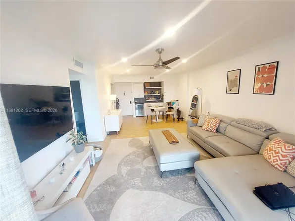 4400 Hillcrest Dr APT 1005A, Hollywood, FL 33021