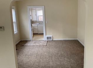 136 Mifflin Ave, Lansing, MI 48912