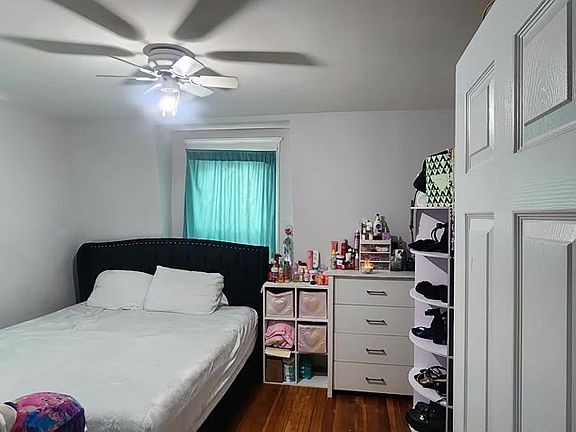 2nd image of 29 Sammet St Floor 2