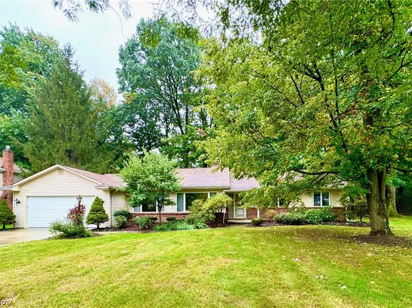 31550 Cheswick Pl, Solon, OH 44139