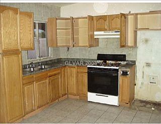 2nd image of 1836 McCarran St