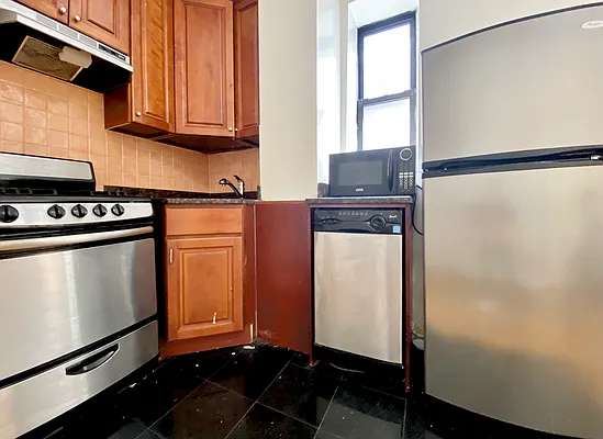 Rented by Voro NYC | media 29