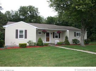 35 Eager Rd, North Franklin, CT 06254