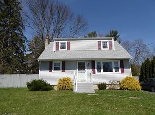 18 Ridge Rd, High Bridge, NJ 08829