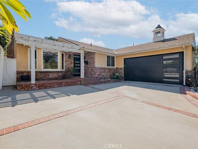 8428 Petaluma Dr, Sun Valley, CA, 91352