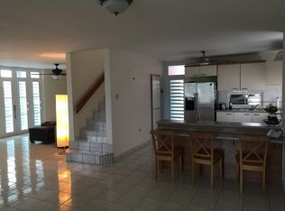 1165 Calle Finlandia, Toa Alta, PR 00953