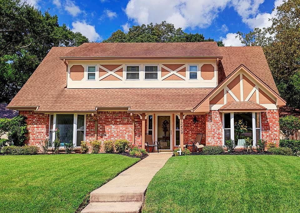 1st image of 13439 Lakecrest Dr