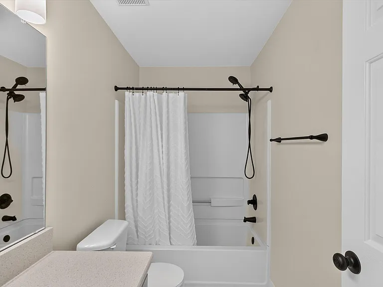 379 Cherry Orchard Rd — Photo 33