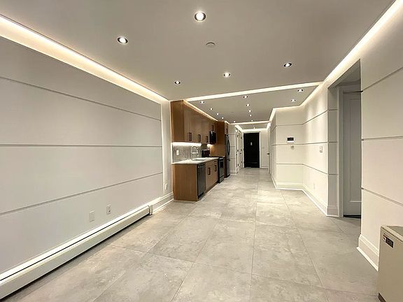 4th image of 21-74 42nd St #1