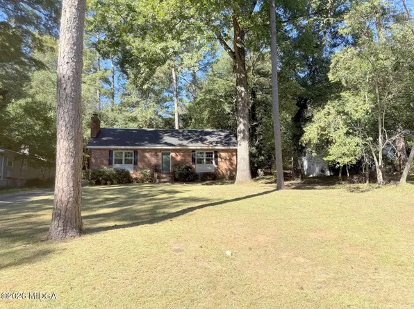 560 Eldorado Dr, Macon, GA 31204