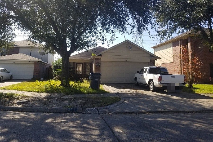 1st image of 2111 Hadden Hollow Dr