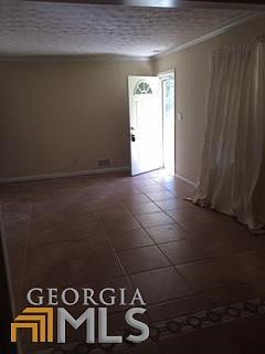 4th image of 200 Hillsdale Dr