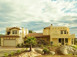 1090 Stoneridge Rd, El Cajon, CA 92021