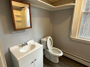 47 West St APT 3, Worcester, MA 01609