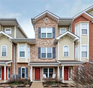 2612 McKnight Crossing Ct, Saint Louis, MO, 63124
