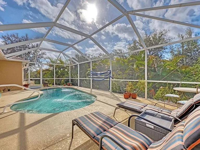 12401 Kerman Ct — Photo 10