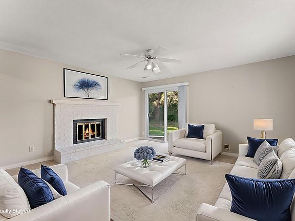 4th image of 3854 Heather Dr
