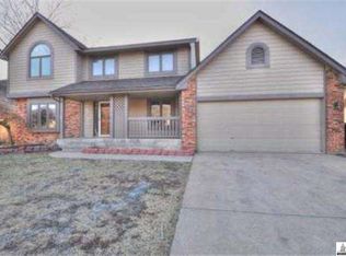 3807 SW Lincolnshire Rd, Topeka, KS 66610