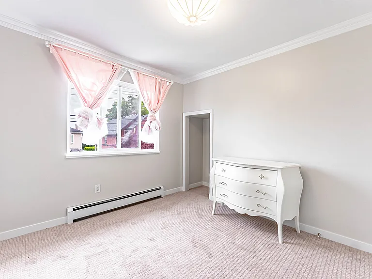 7776 Osler St — Photo 16