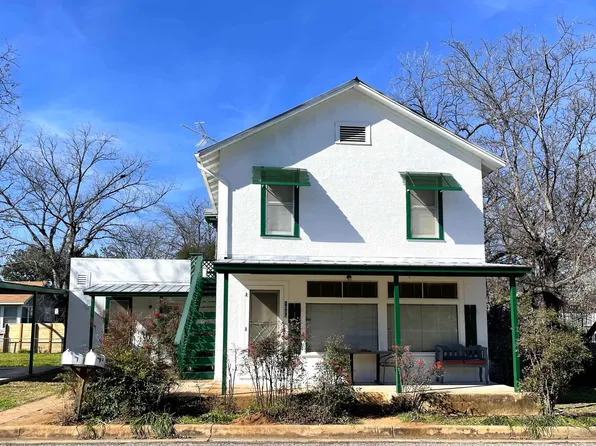 1005 Bayley, Llano, TX 78643-0000