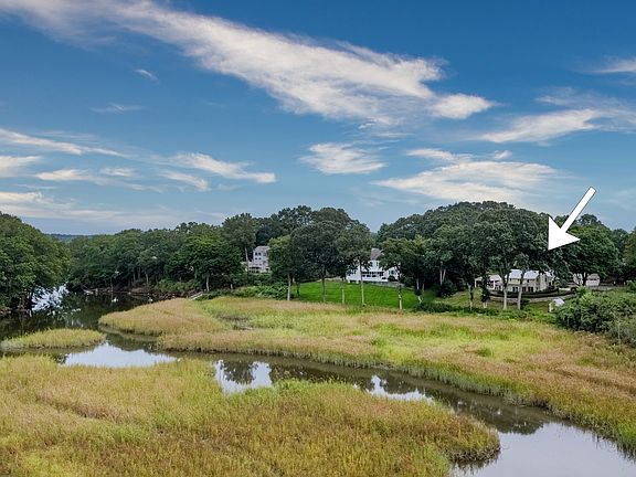 38 Foxboro Road