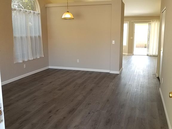 Entry Living / Dining Room
