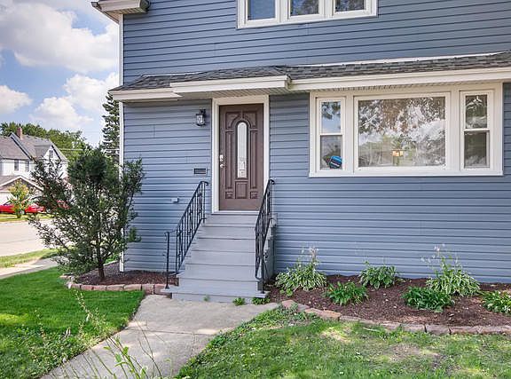 3rd image of 619 N 7th Ave