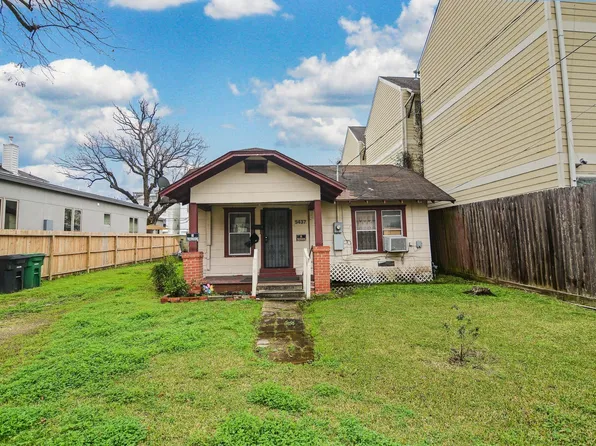 5437 Darling St, Houston, TX 77007