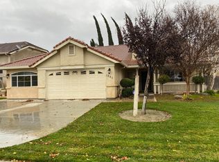 1898 Hartnell Ct, Los Banos, CA 93635