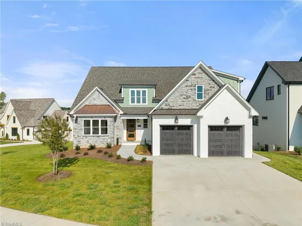 727 Royal Jasmine Ct, Winston Salem, NC 27106