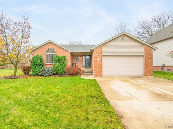 12391 Spenser Ln, Carleton, MI 48117