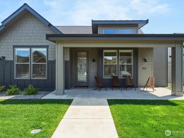 913 Racine Springs Drive, Wenatchee, WA 98801