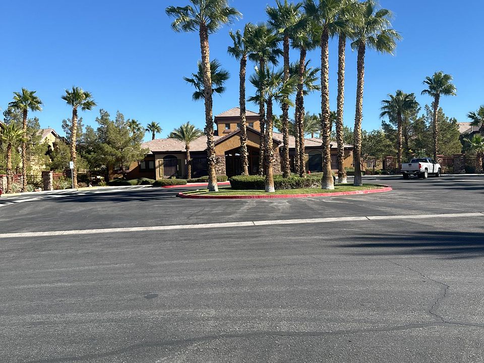 1st image of 8250 N Grand Canyon Dr Unit 1081