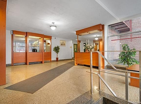 3rd image of 33-44 Junction Blvd