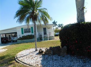 11411 Azalea Ln, Fort Myers Beach, FL 33931