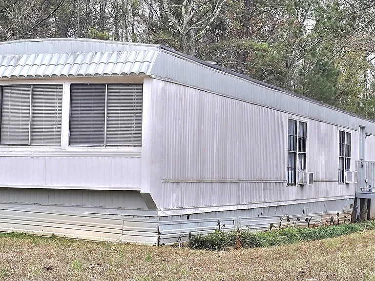 2611 Sharpsburg McCullum Rd — Photo 2