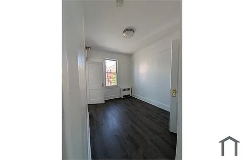 152 Ridge Ave Photo 1