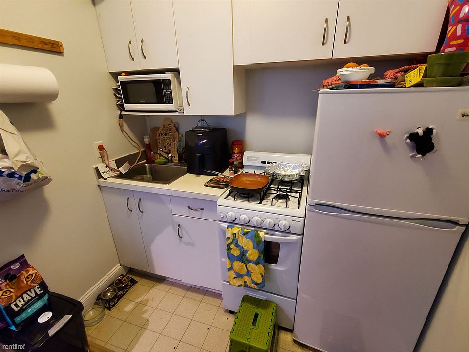 2nd image of 173 Saint Botolph St #2YB
