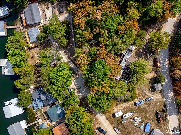 2nd image of 27844 Roose Dr