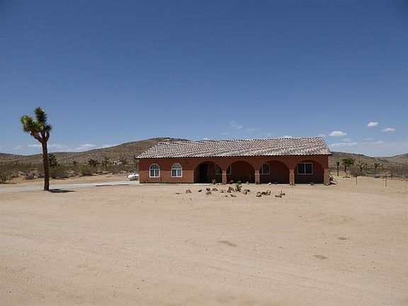 2nd image of 60218 Belfair Dr