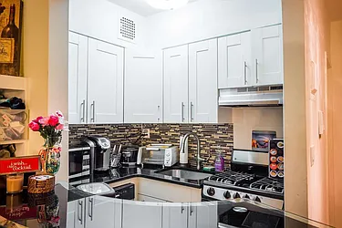 Rented by Smart City Real Estate LLC