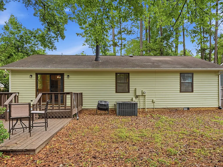 817 Wyldewood Rd — Photo 27